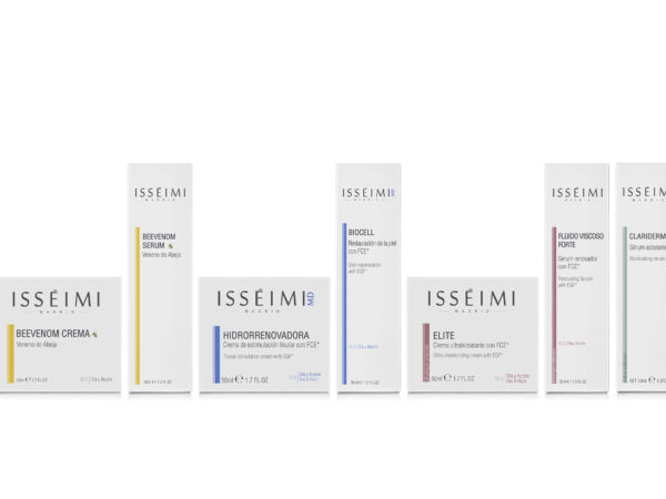 <span>Packaging Isseimi Collection</span><i>→</i>